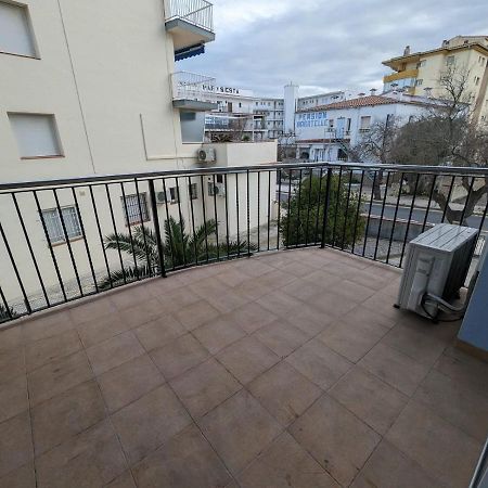 Apartamento En Roses, A 2 Minutos A Pie De Playa Esterno foto