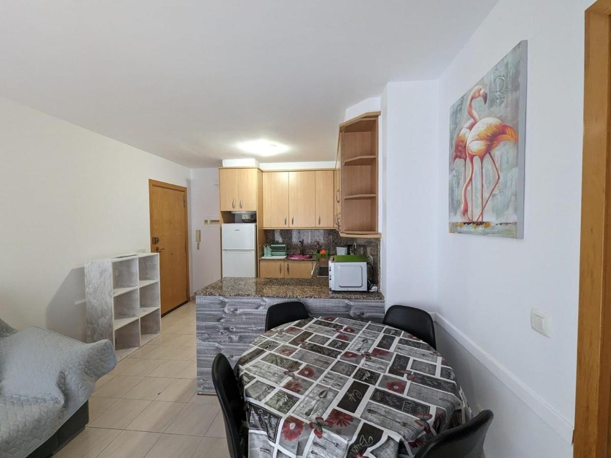 Apartamento En Roses, A 2 Minutos A Pie De Playa Esterno foto
